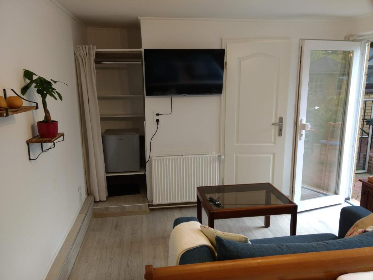 Ruhige, Gemuetliche 1-Zimmer Gartenwohnung Fuer 2 Erwachsene Λίμπεκ Εξωτερικό φωτογραφία